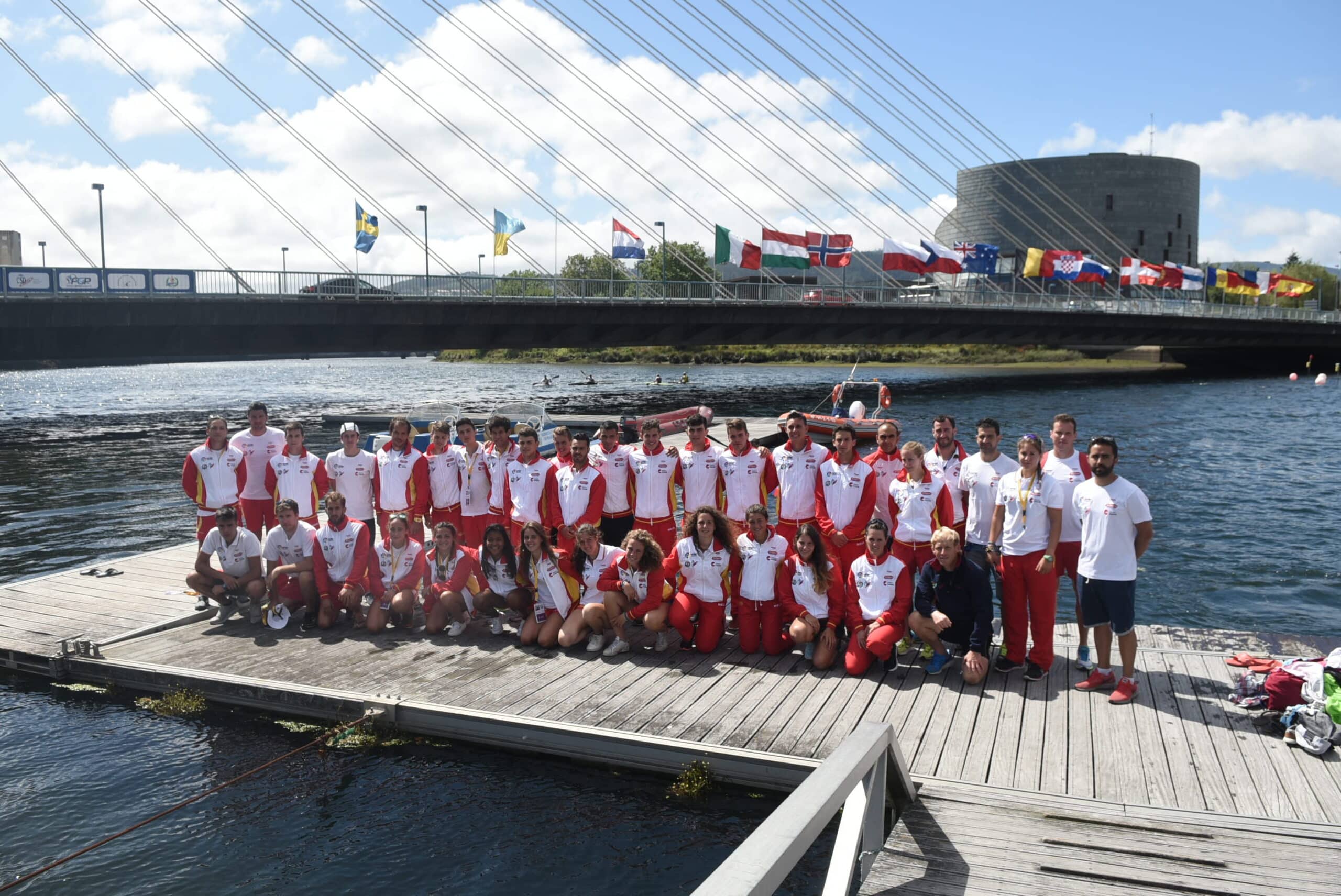 Galerí­a 3Âª xornada do Campionato de Europa Piragí¼ismo Maratón - DEPORTE PONTEVEDRA