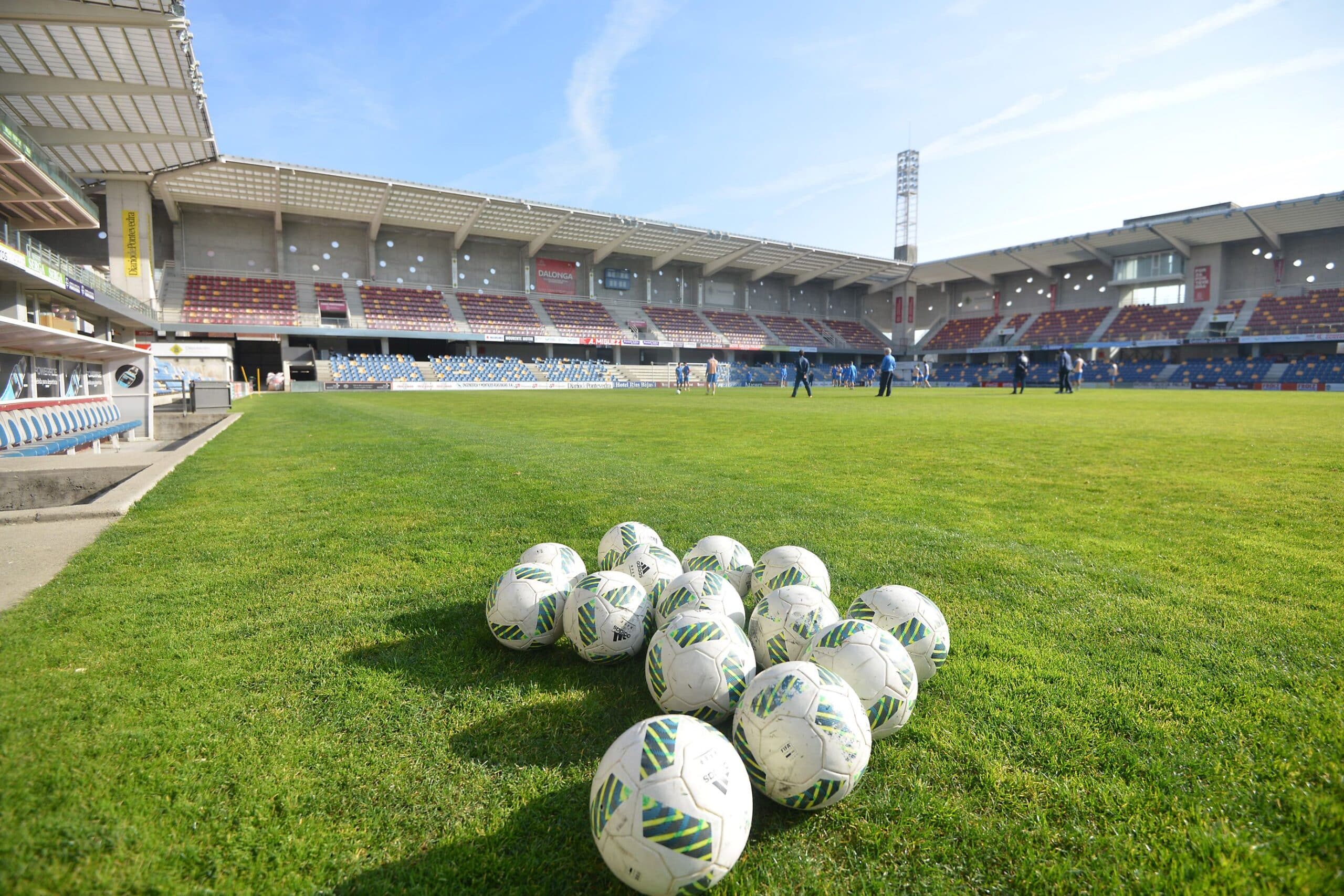 O Concello recibe Pasarón e céntrase na creación do novo Local social do Burgo - DEPORTE PONTEVEDRA